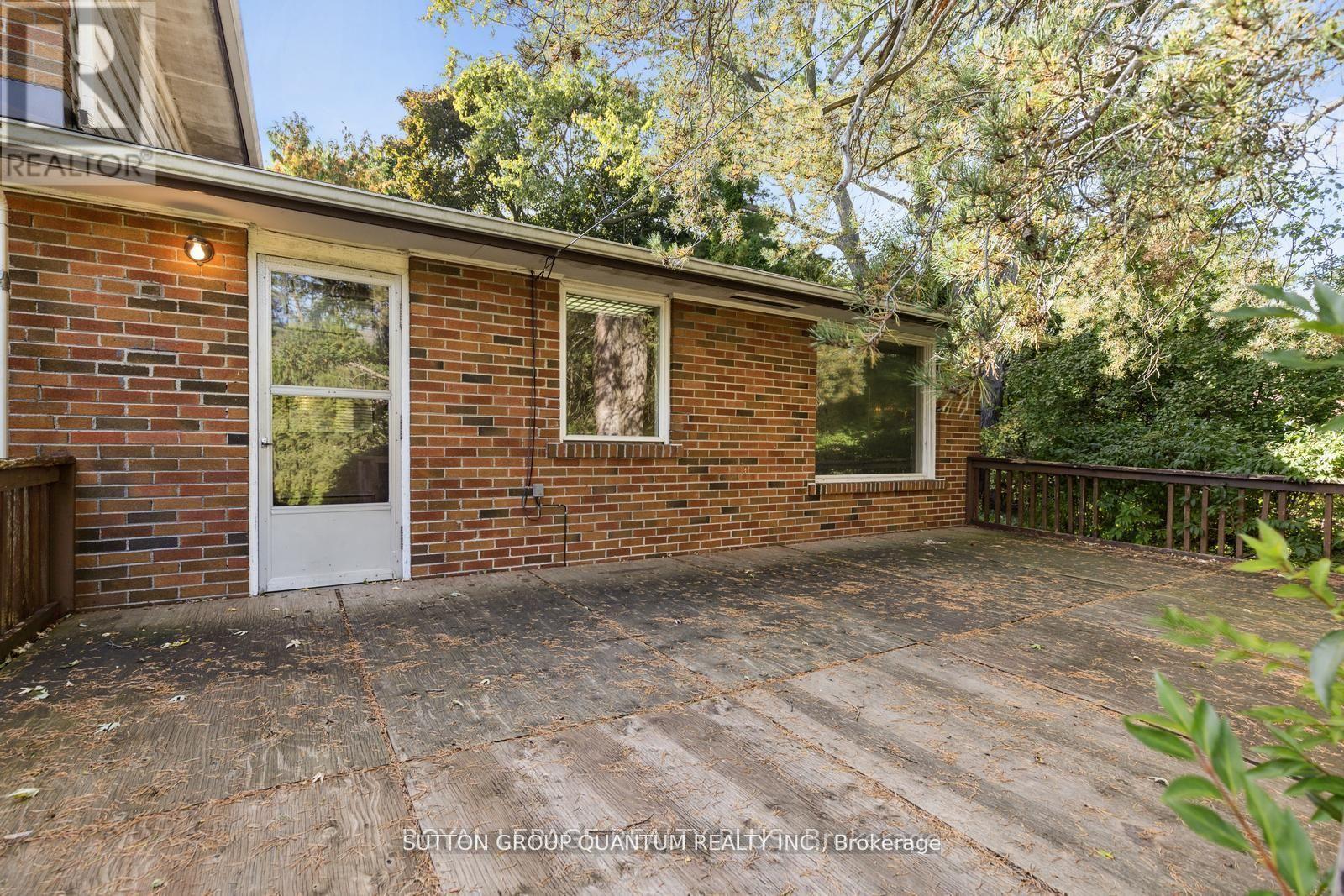 2113 Stonehouse Crescent, Mississauga, ON - Outdoor