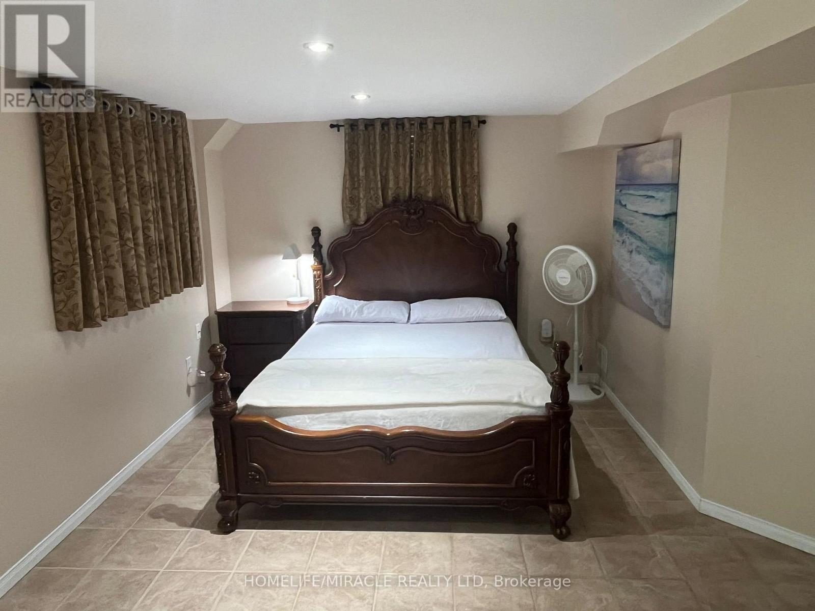 128 Karalee Crescent, Cambridge, ON - Indoor Photo Showing Bedroom