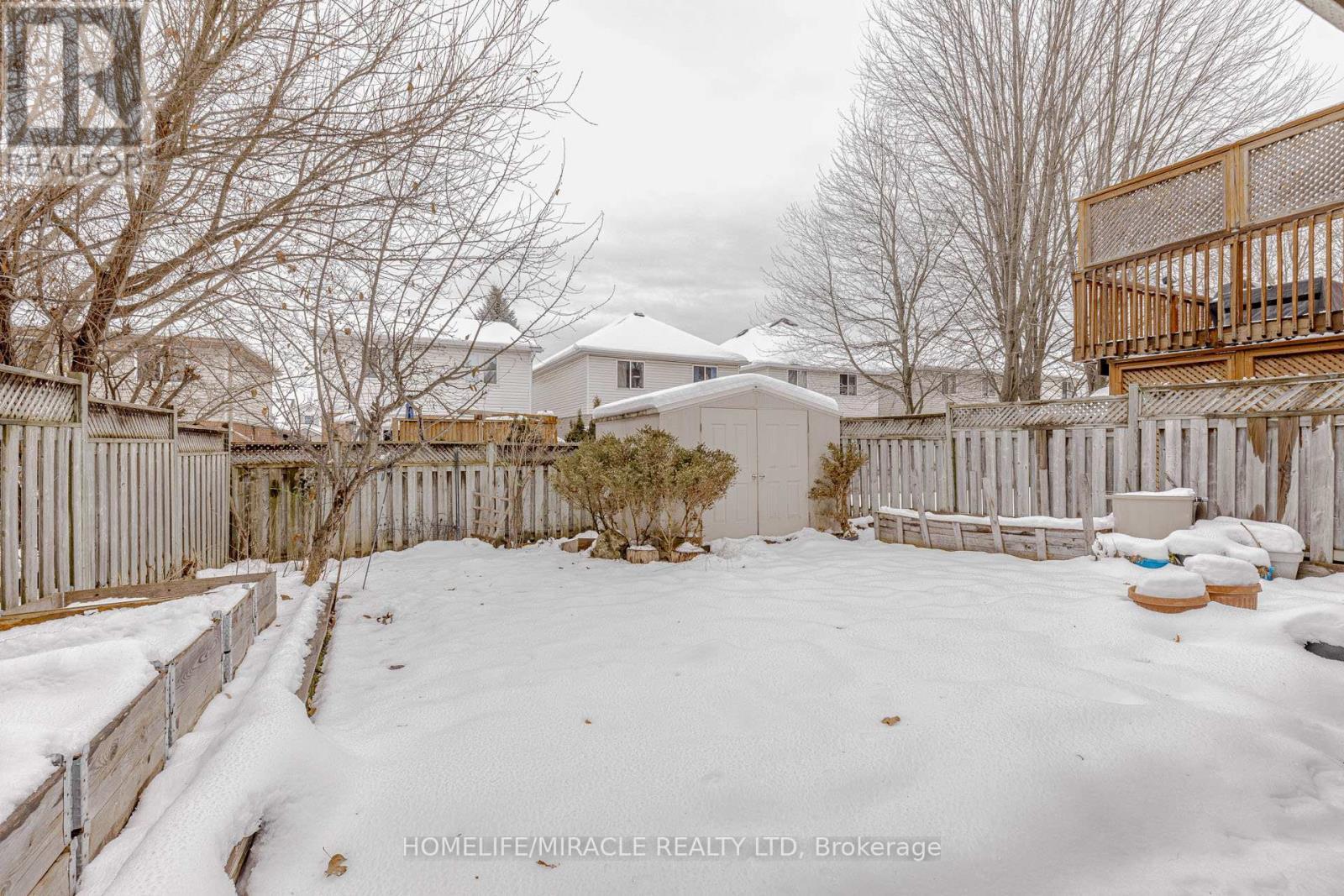 128 Karalee Crescent, Cambridge, ON - Outdoor