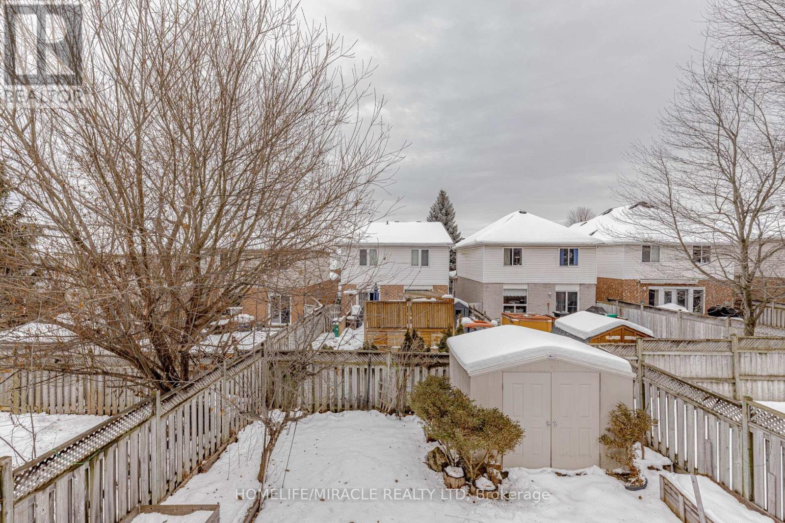 128 Karalee Crescent, Cambridge, ON - Outdoor