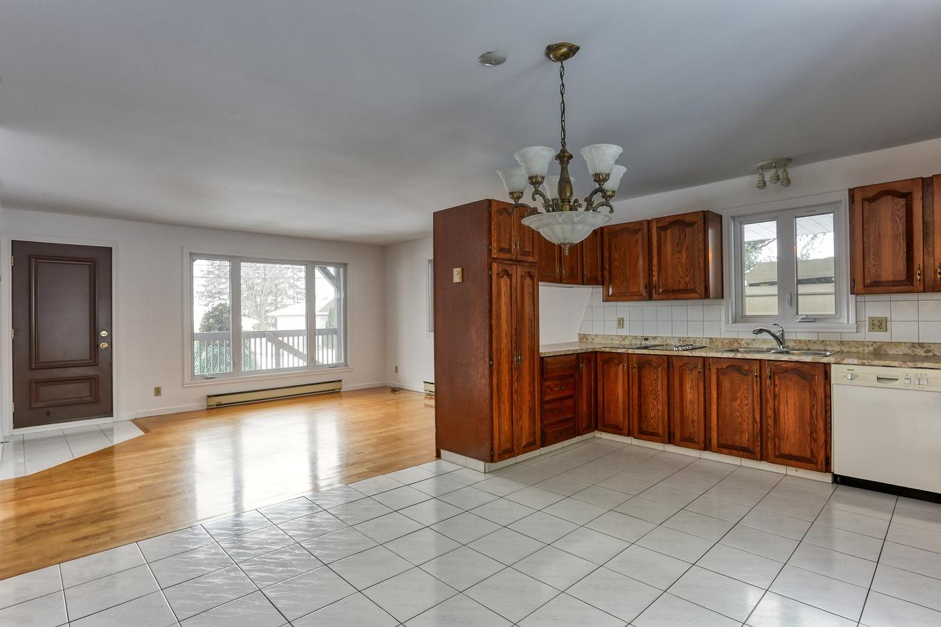 Cuisine - 5160 Ch. Walter-Dupont, Trois-Rivières, QC - Indoor Photo Showing Kitchen With Double Sink
