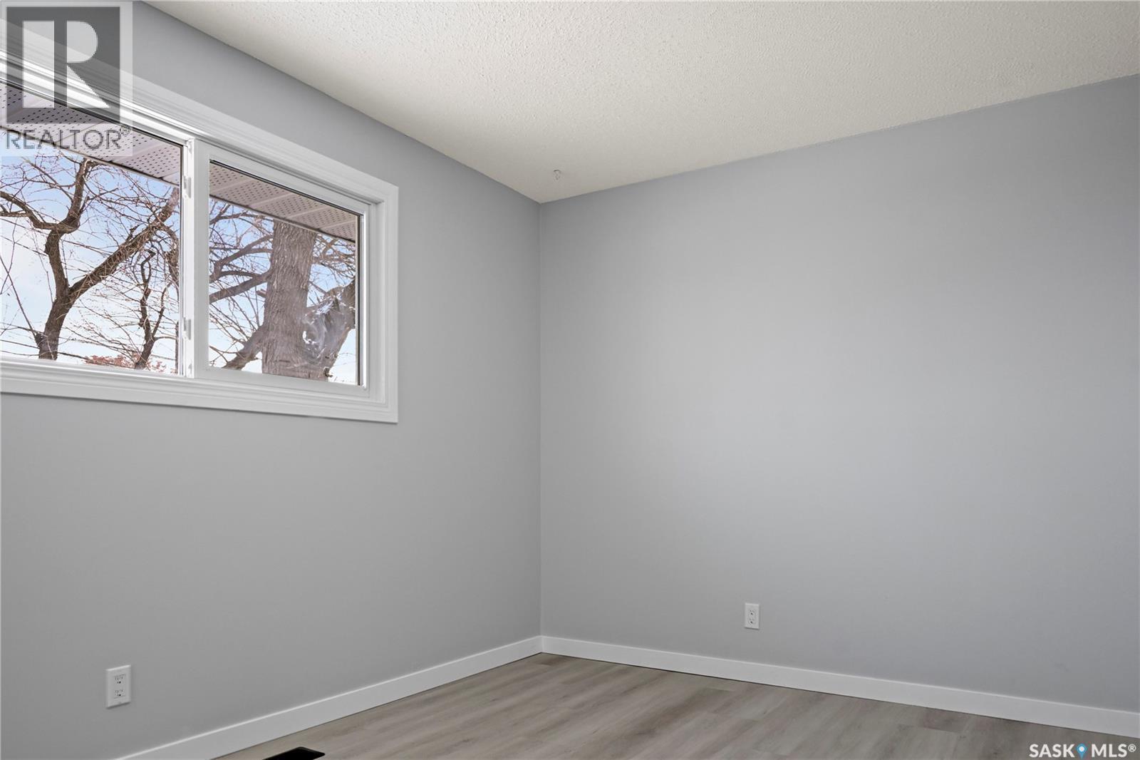 443 Argyle Street N, Regina, SK - Indoor Photo Showing Other Room