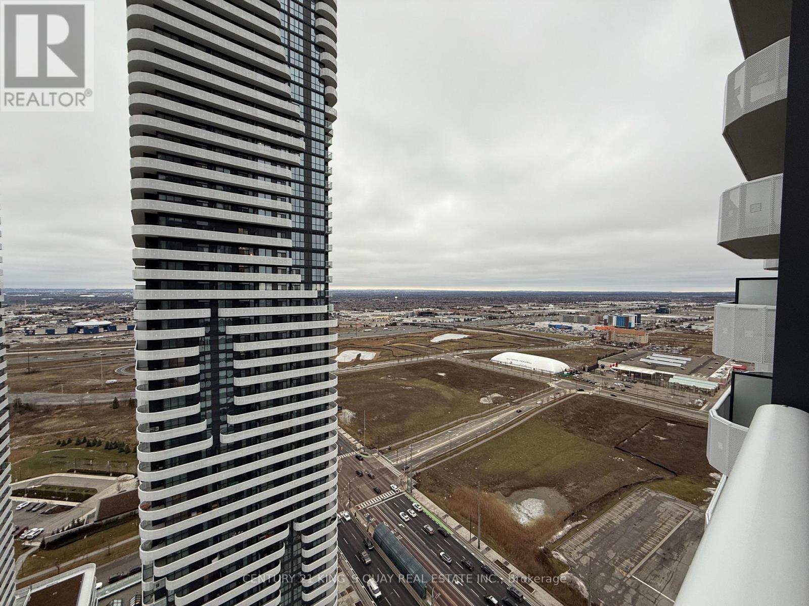 3312 - 8 Interchange Way, Vaughan, ON - Outdoor With Balcony