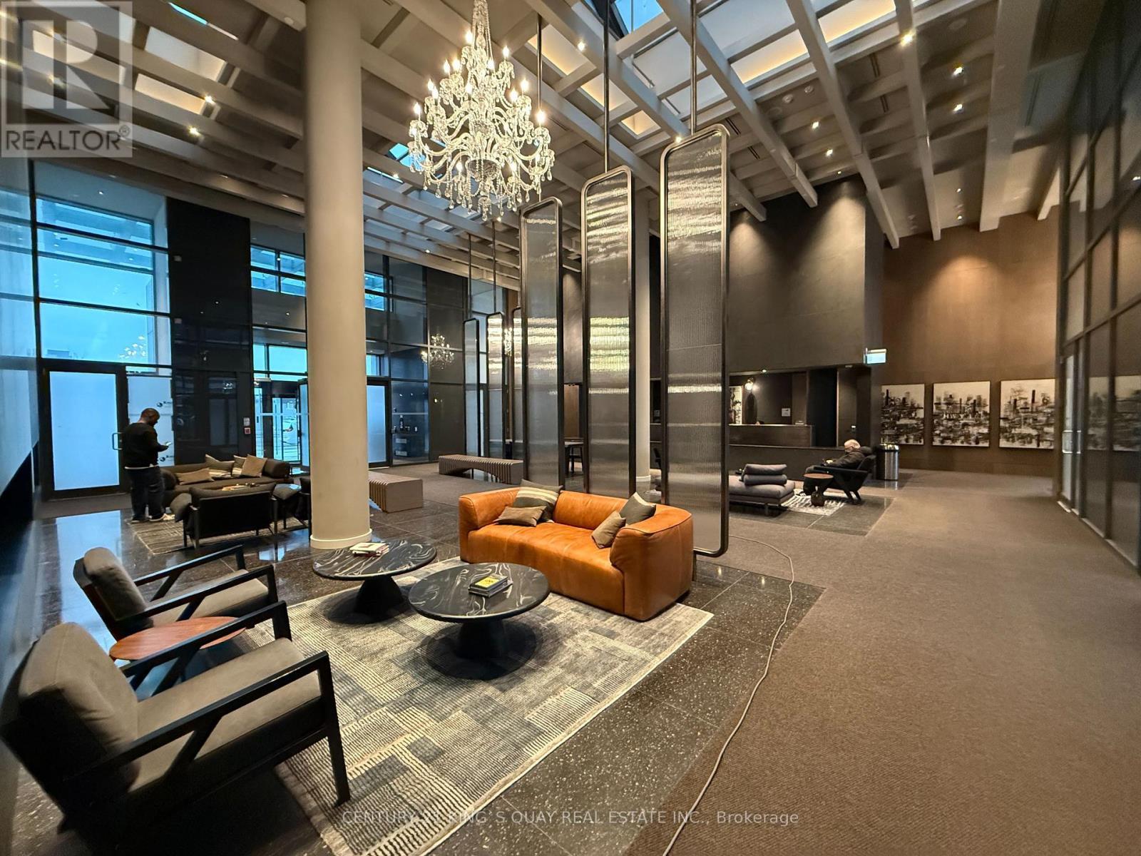 3312 - 8 Interchange Way, Vaughan, ON - Indoor Photo Showing Other Room