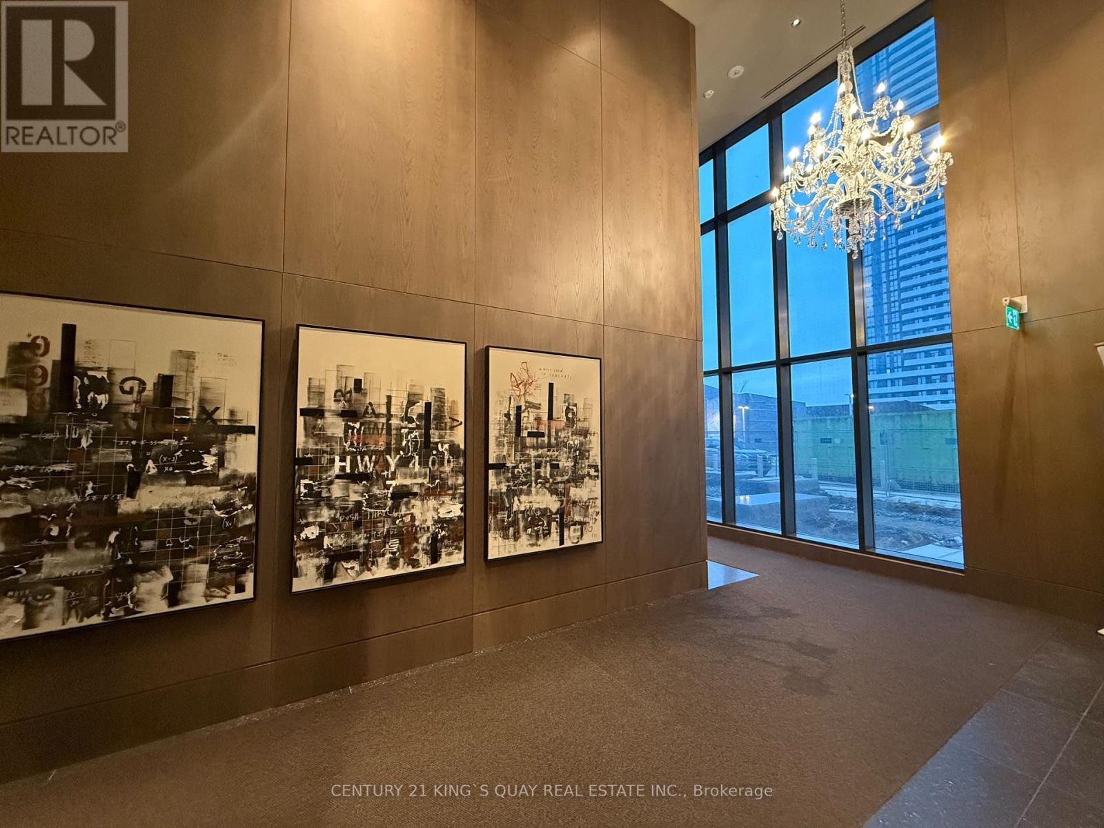 3312 - 8 Interchange Way, Vaughan, ON - Indoor Photo Showing Other Room