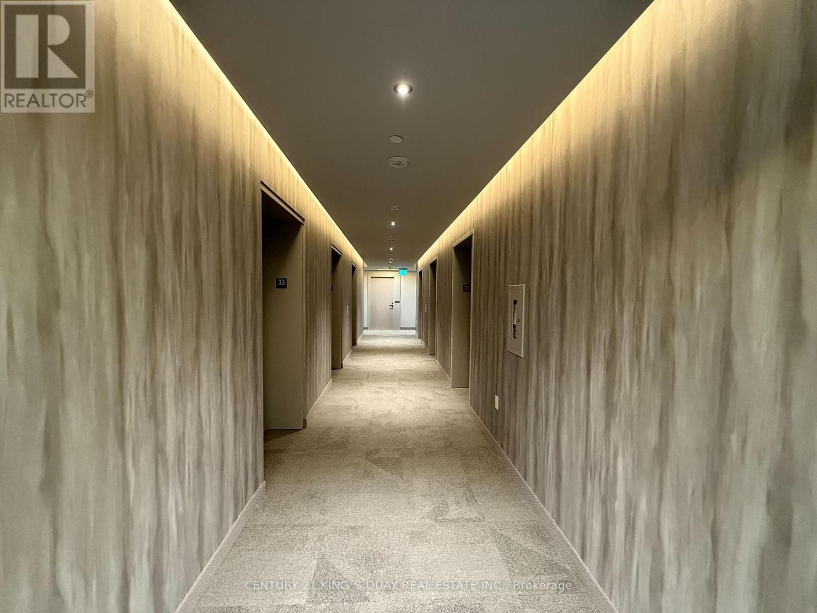 3312 - 8 Interchange Way, Vaughan, ON - Indoor Photo Showing Other Room