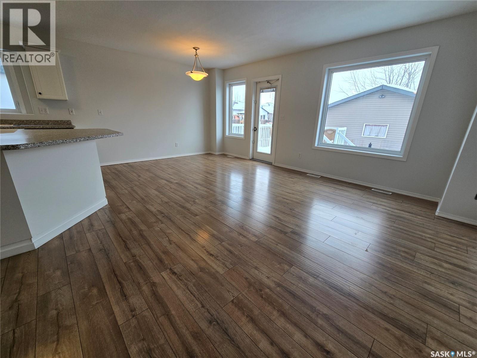 403 Gordon Road, Saskatoon, SK - Indoor