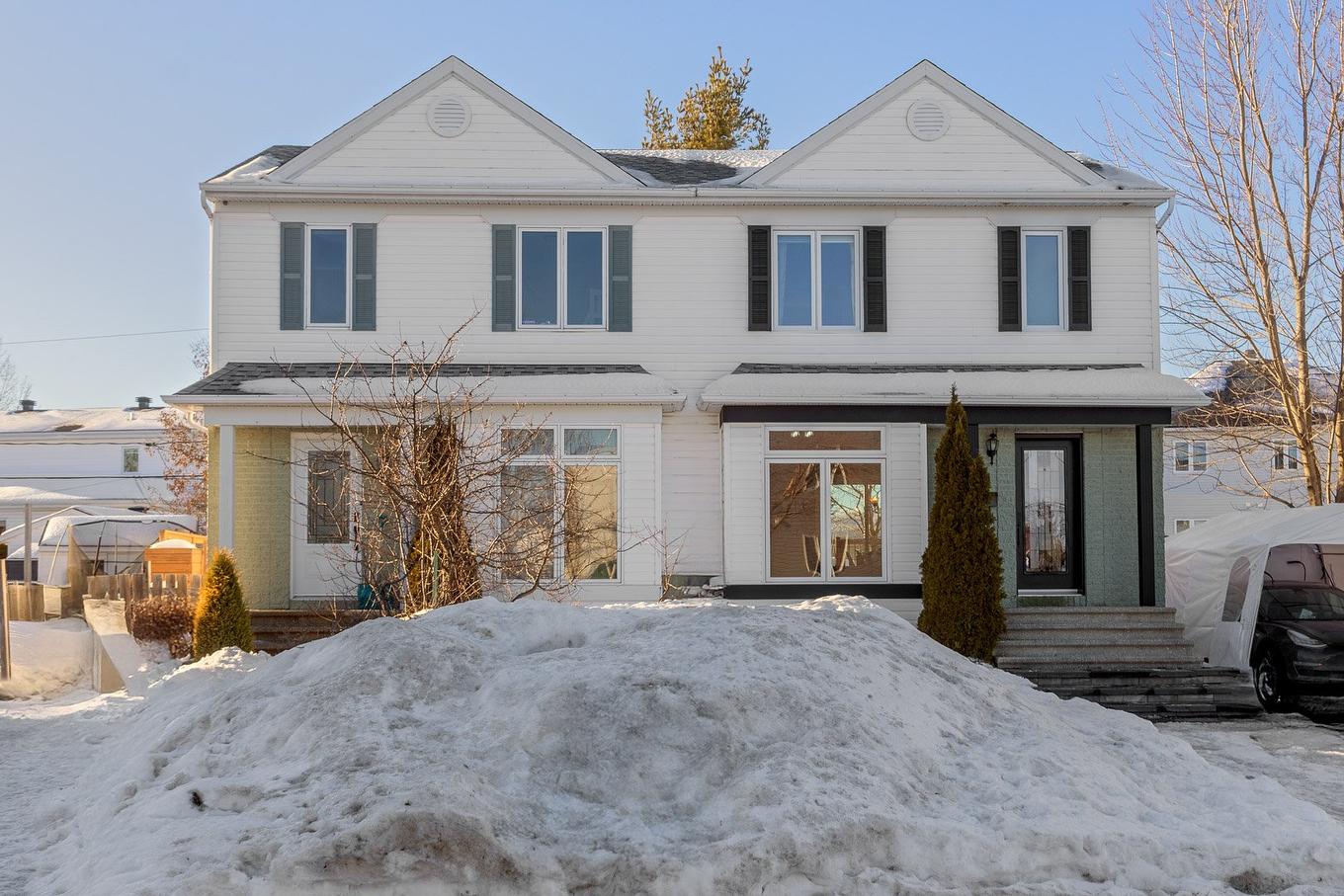 Façade - 524 Rue Bérangère, Québec (Charlesbourg), QC - Outdoor With Facade