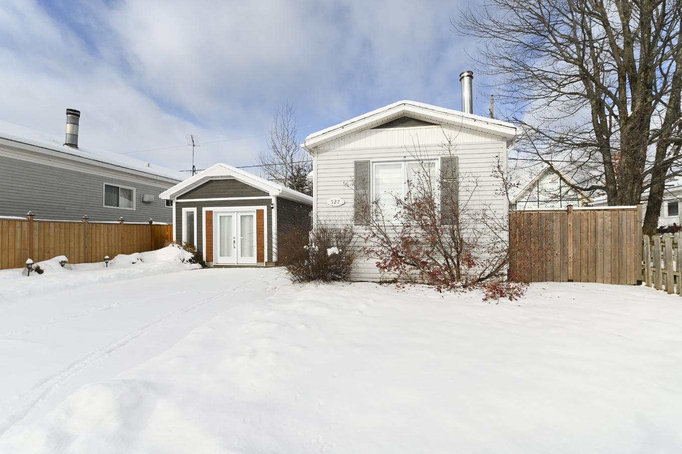 Frontage - 527 Rue De L'Aisance, Québec (La Haute-Saint-Charles), QC - Outdoor