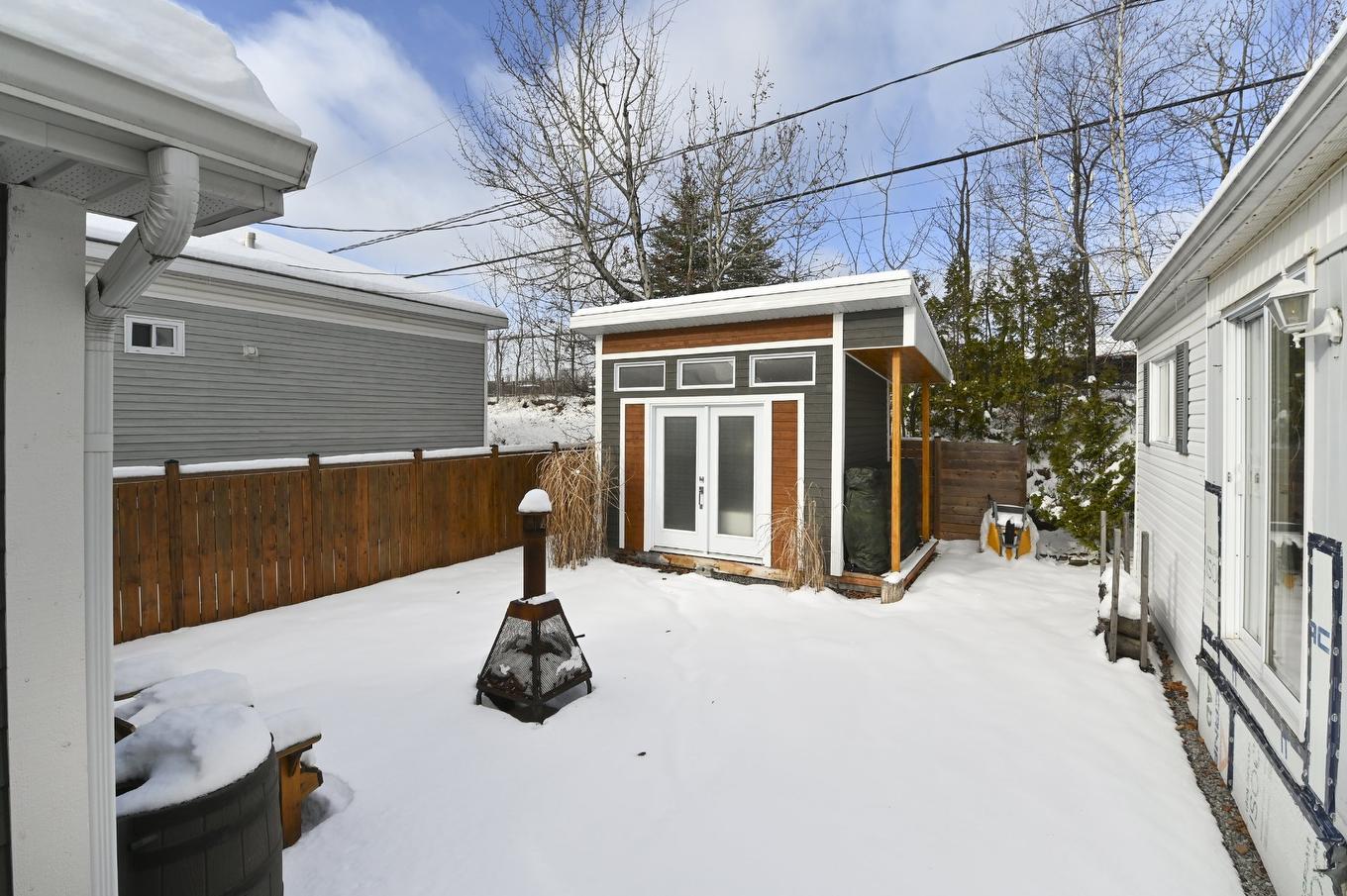 Exterior - 527 Rue De L'Aisance, Québec (La Haute-Saint-Charles), QC - Outdoor With Exterior