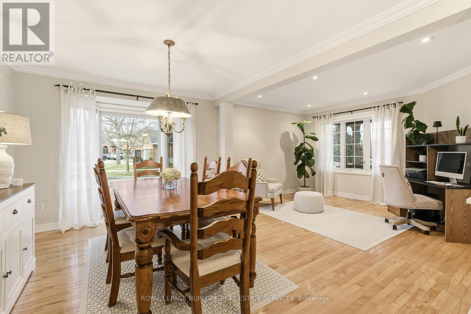5205 Brada Crescent, Burlington, ON - Indoor Photo Showing Dining Room