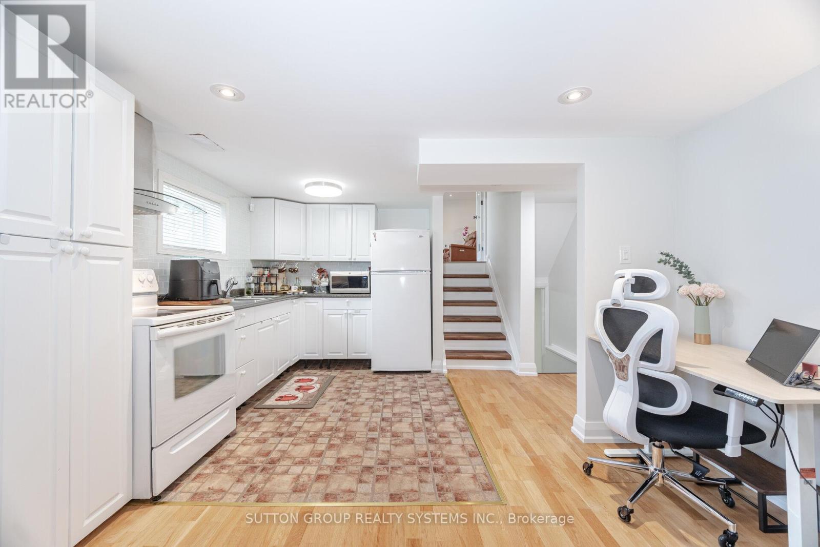 175 Connaught Crescent, Caledon, ON - Indoor