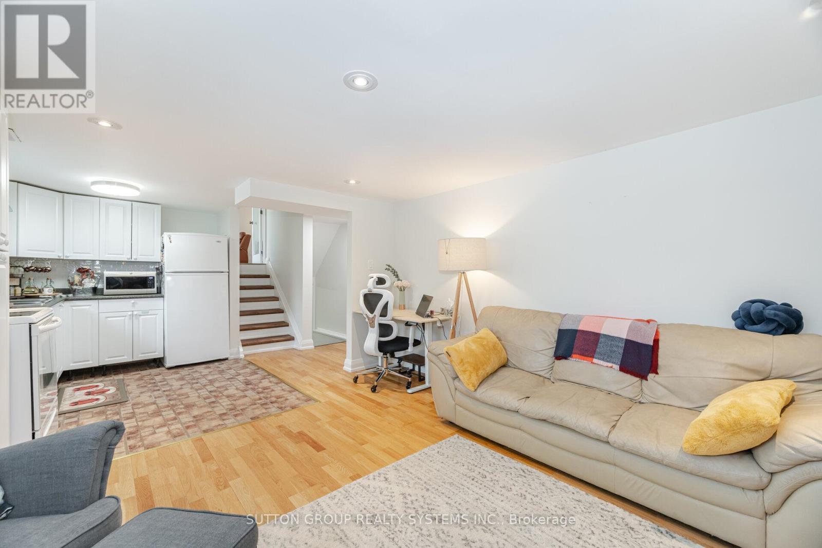 175 Connaught Crescent, Caledon, ON - Indoor