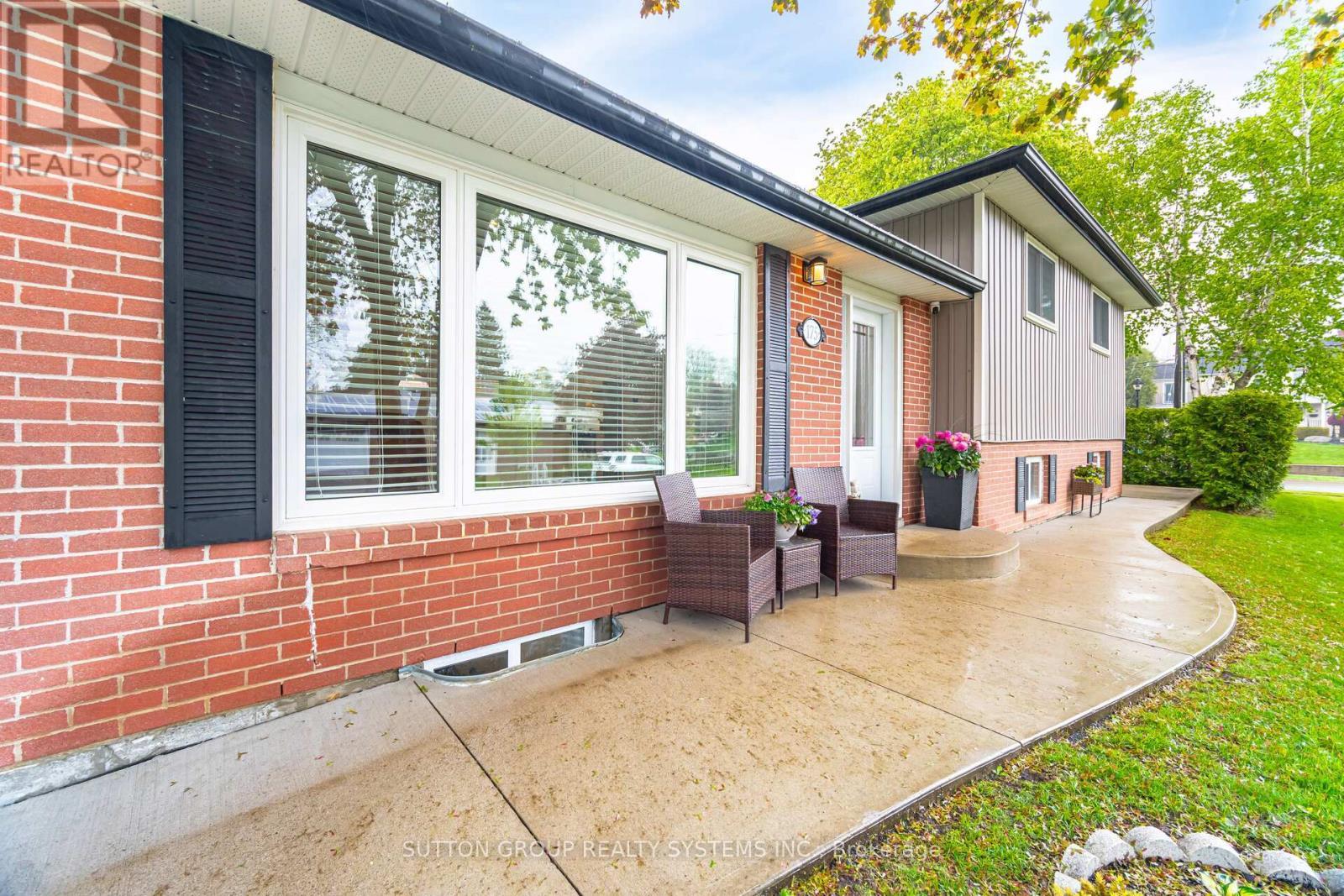 175 Connaught Crescent, Caledon, ON - Outdoor