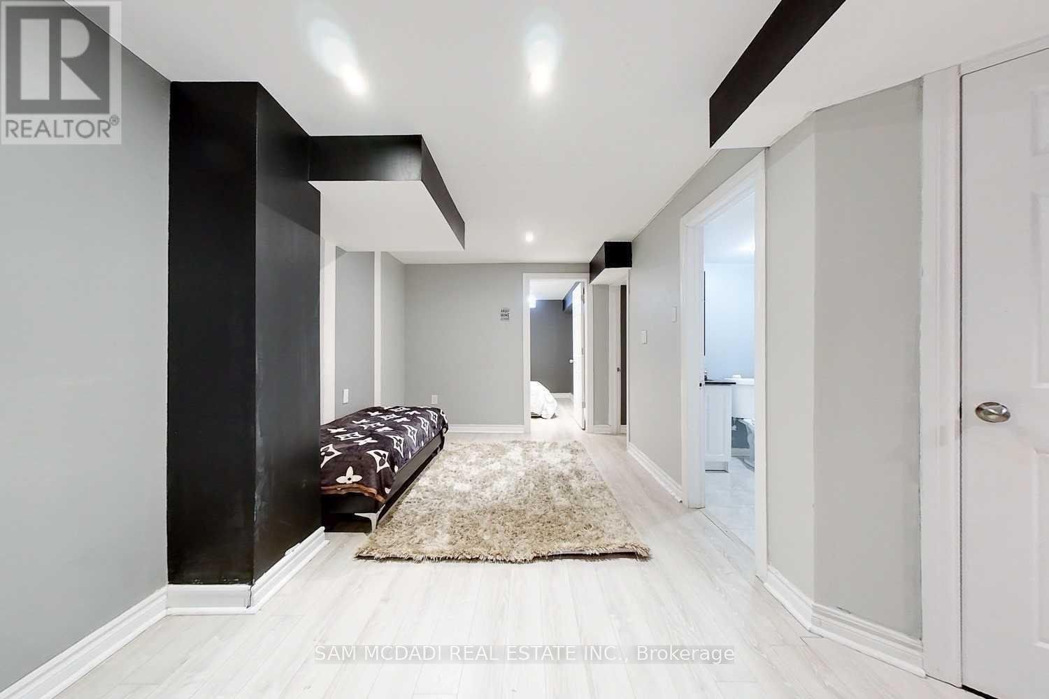 5940 Ridgecrest Trail, Mississauga, ON - Indoor Photo Showing Other Room