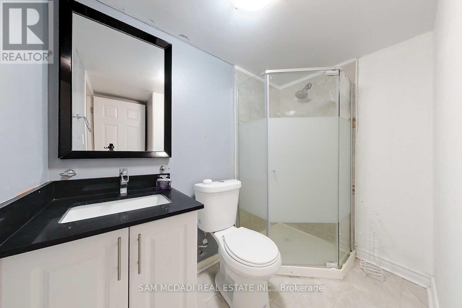 5940 Ridgecrest Trail, Mississauga, ON - Indoor Photo Showing Bathroom