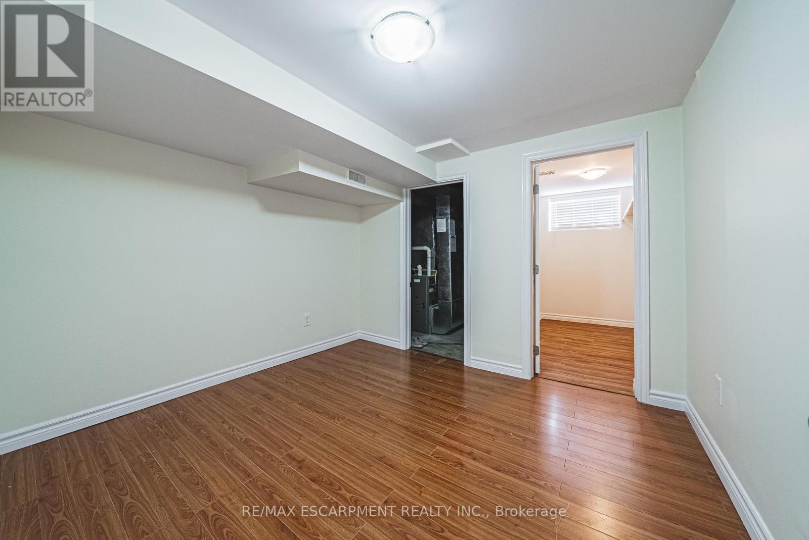 131 Welbourn Drive, Hamilton, ON - Indoor Photo Showing Other Room