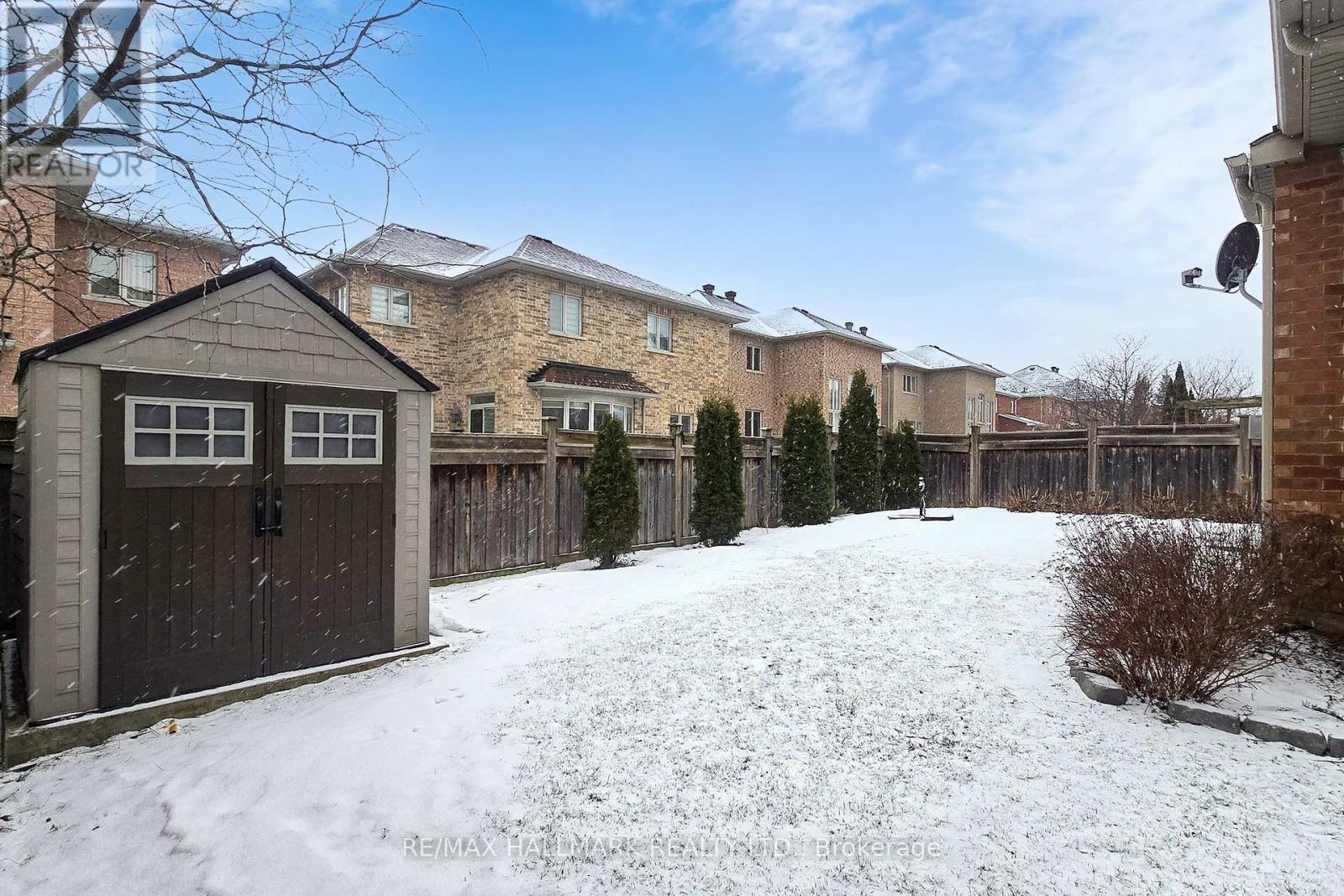 192 Tonner Crescent, Aurora, ON - Outdoor