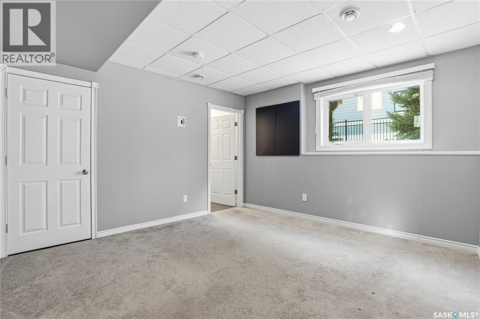 405 212 Willis Crescent, Saskatoon, SK - Indoor Photo Showing Other Room