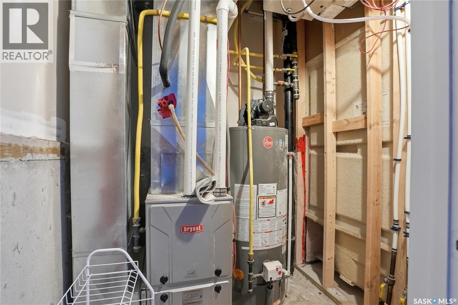 405 212 Willis Crescent, Saskatoon, SK - Indoor Photo Showing Basement