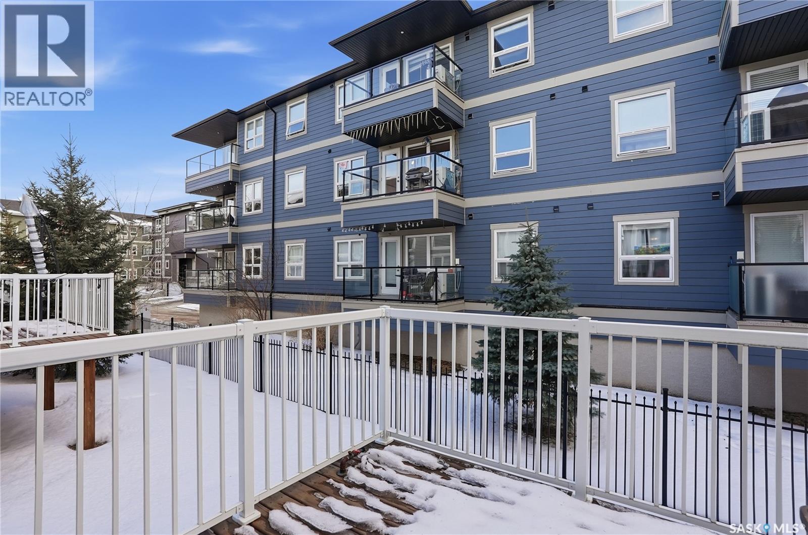 405 212 Willis Crescent, Saskatoon, SK - Outdoor
