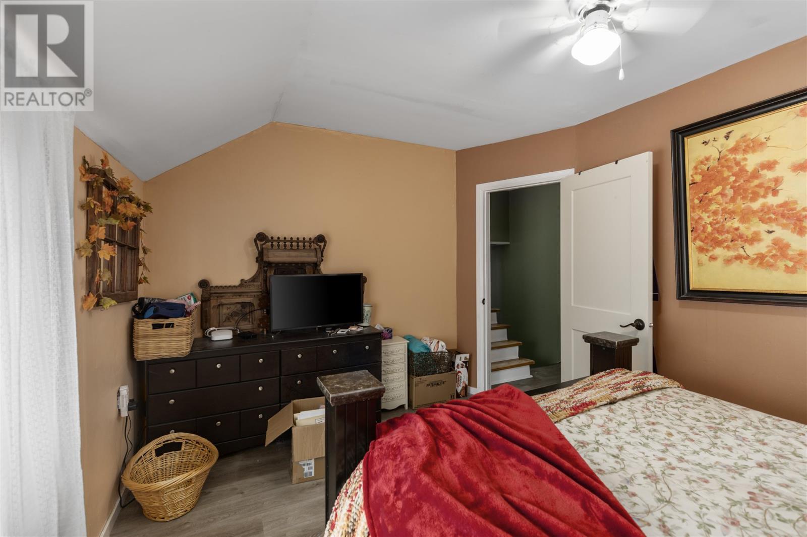 5 Forest St, Iron Bridge, ON - Indoor Photo Showing Bedroom