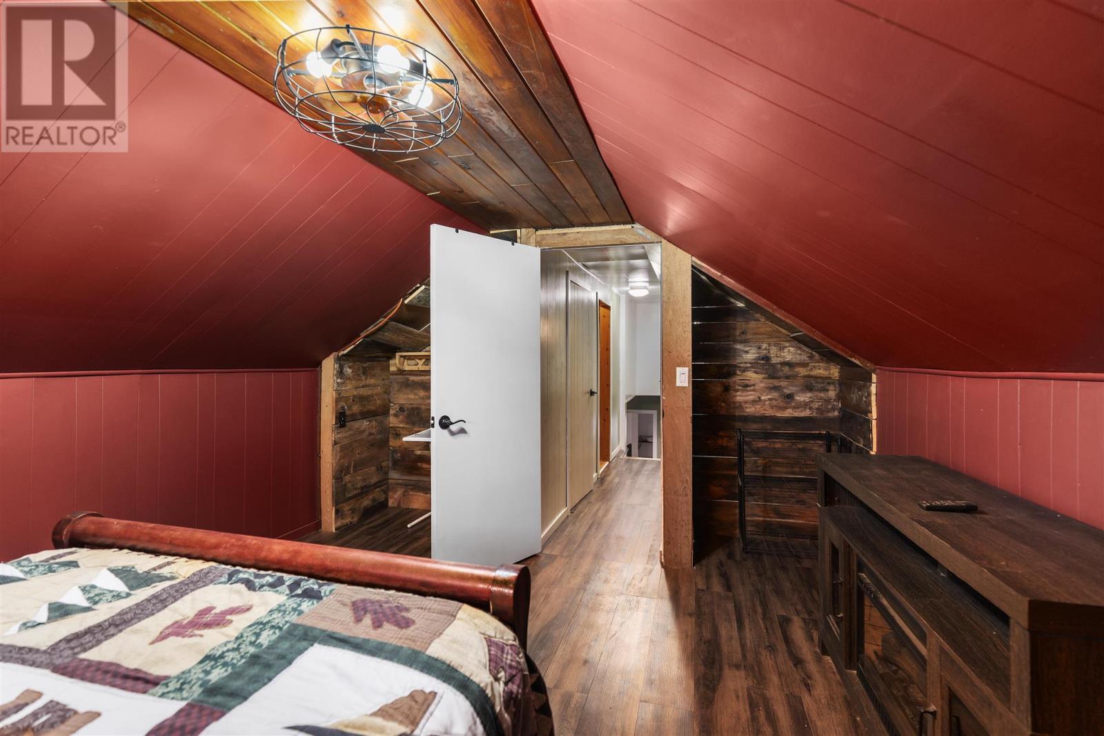 5 Forest St, Iron Bridge, ON - Indoor Photo Showing Bedroom