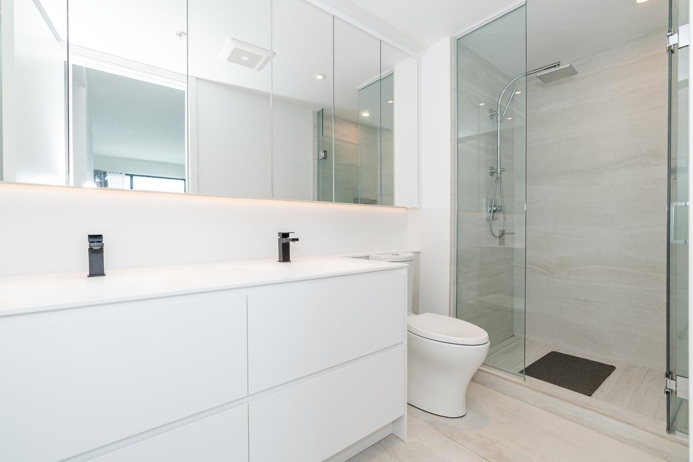 Ensuite bathroom - 2309-200 Rue André-Prévost, Montréal (Verdun/Île-Des-Soeurs), QC - Indoor Photo Showing Bathroom