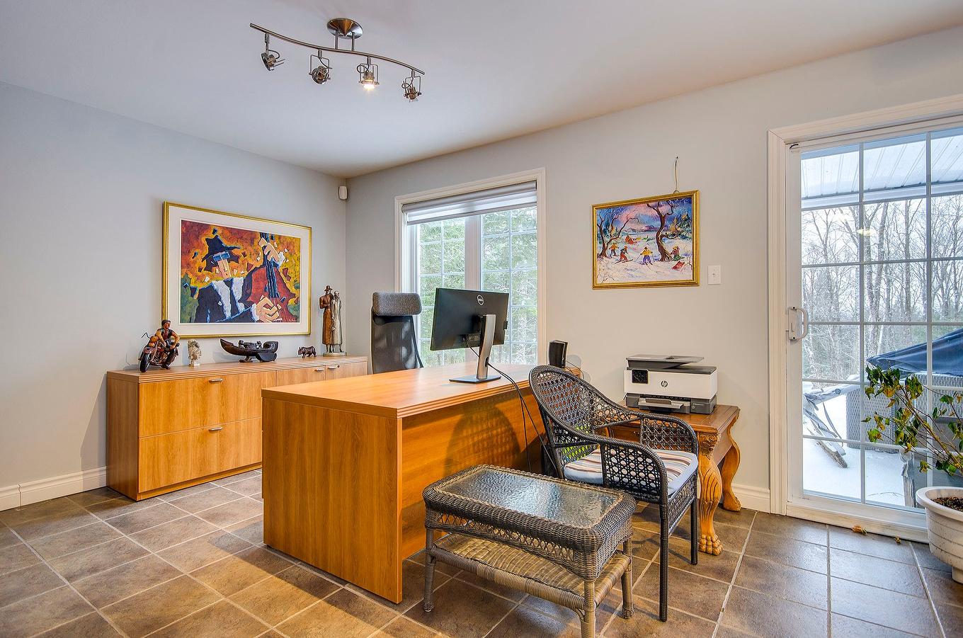 Bureau - 191 Ch. Des Pinsons, Sutton, QC - Indoor Photo Showing Office