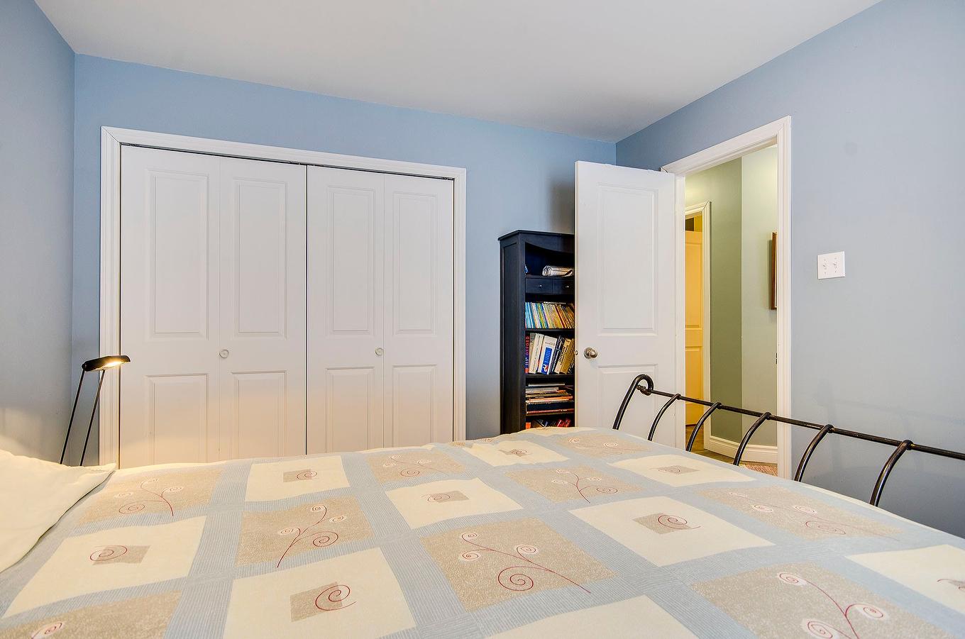 Chambre à coucher - 191 Ch. Des Pinsons, Sutton, QC - Indoor