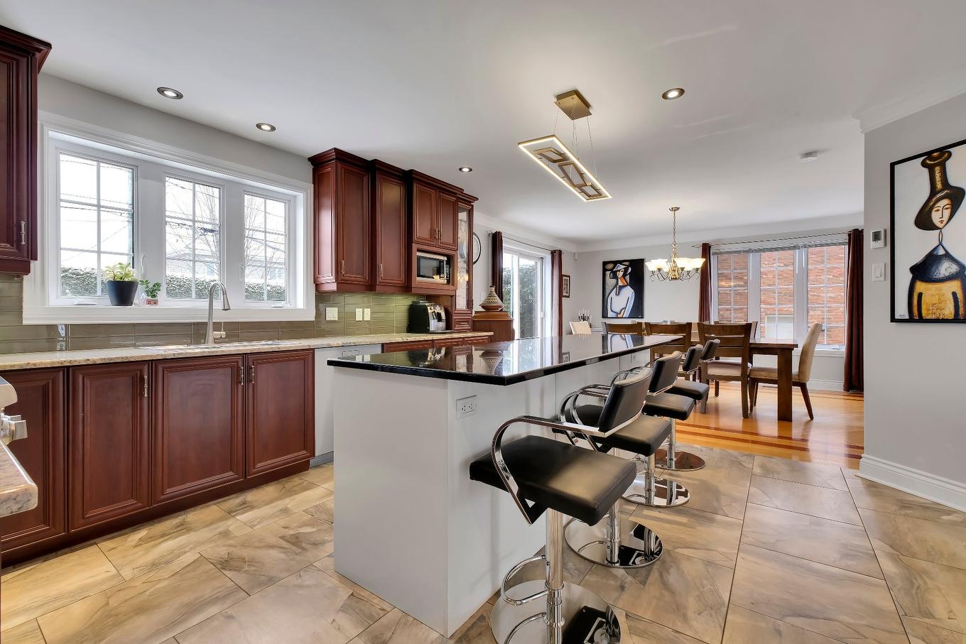 Kitchen - 30 Rue Hyppolite-Denaut, La Prairie, QC - Indoor Photo Showing Kitchen