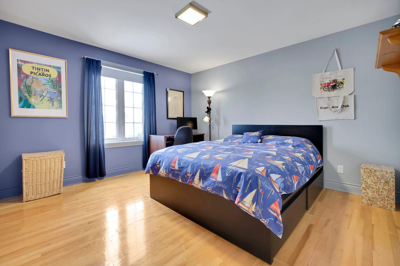 Bedroom - 30 Rue Hyppolite-Denaut, La Prairie, QC - Indoor Photo Showing Bedroom