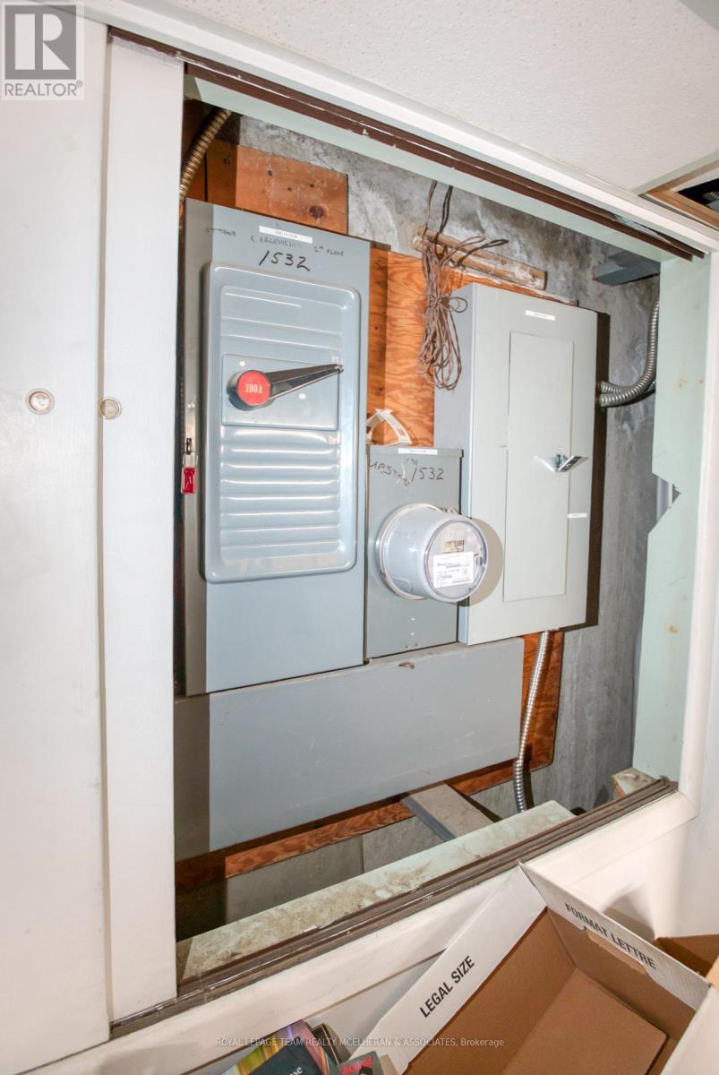 1532 Merivale Road, Ottawa, ON