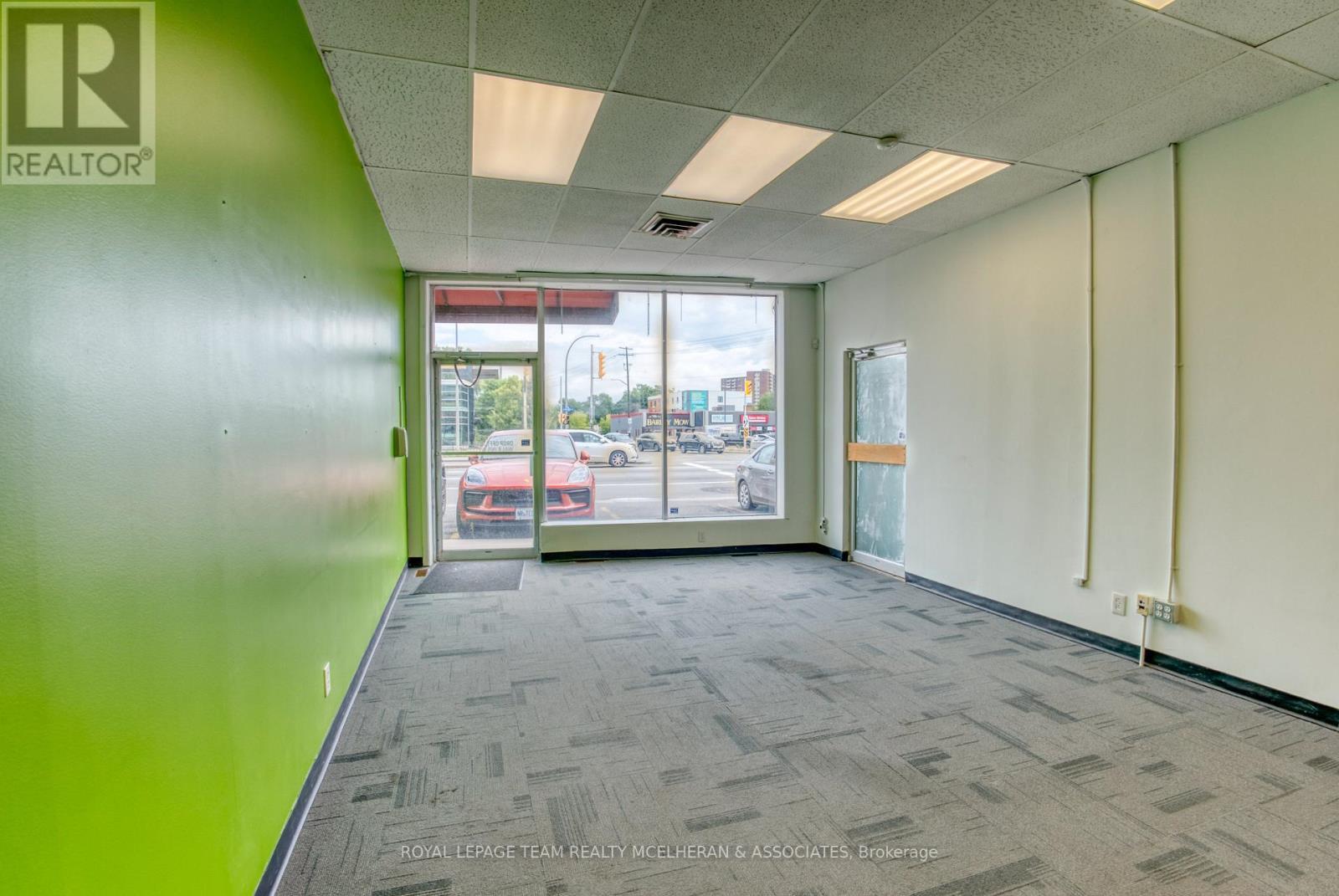 1532 Merivale Road, Ottawa, ON