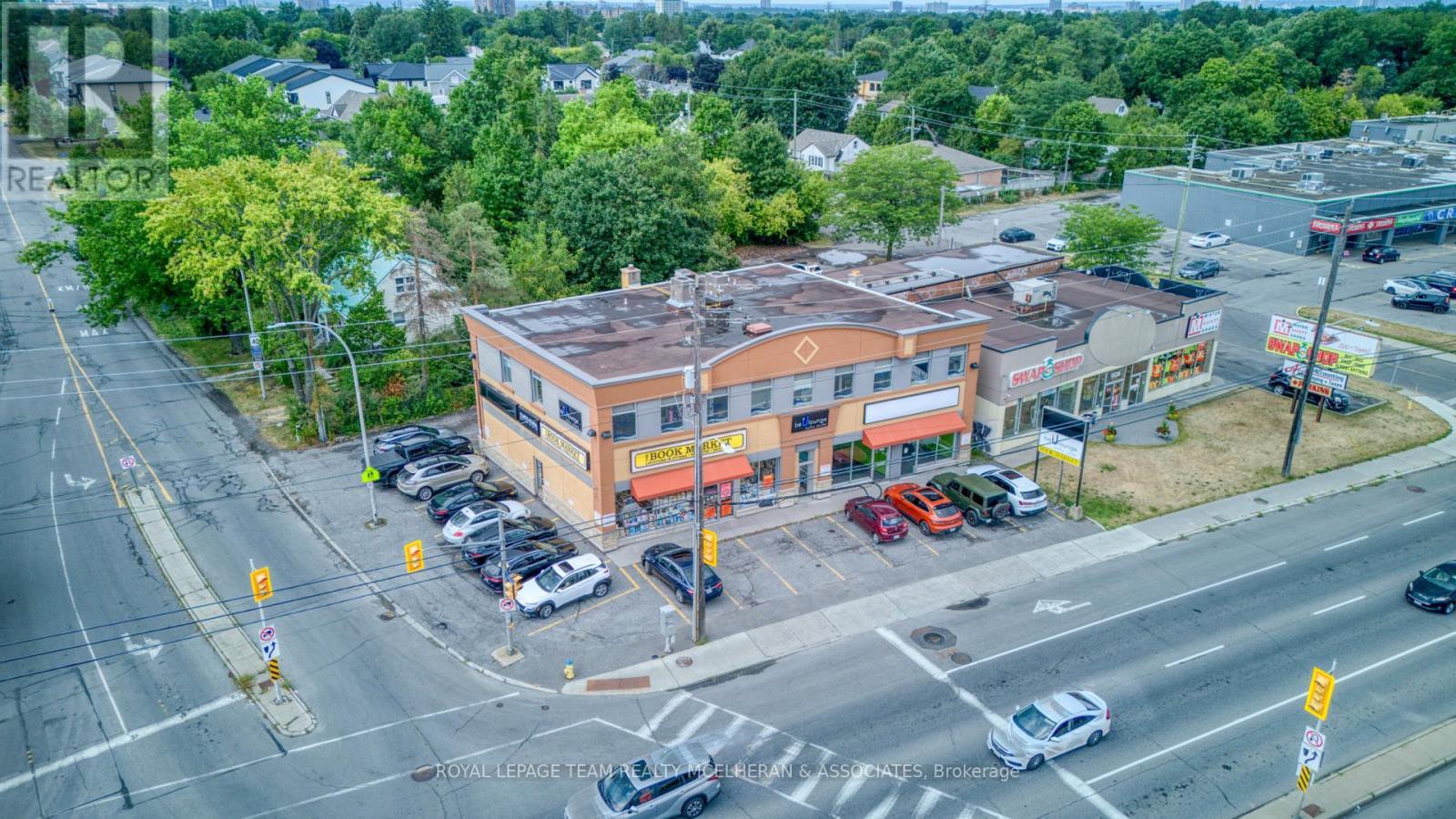 1532 Merivale Road, Ottawa, ON