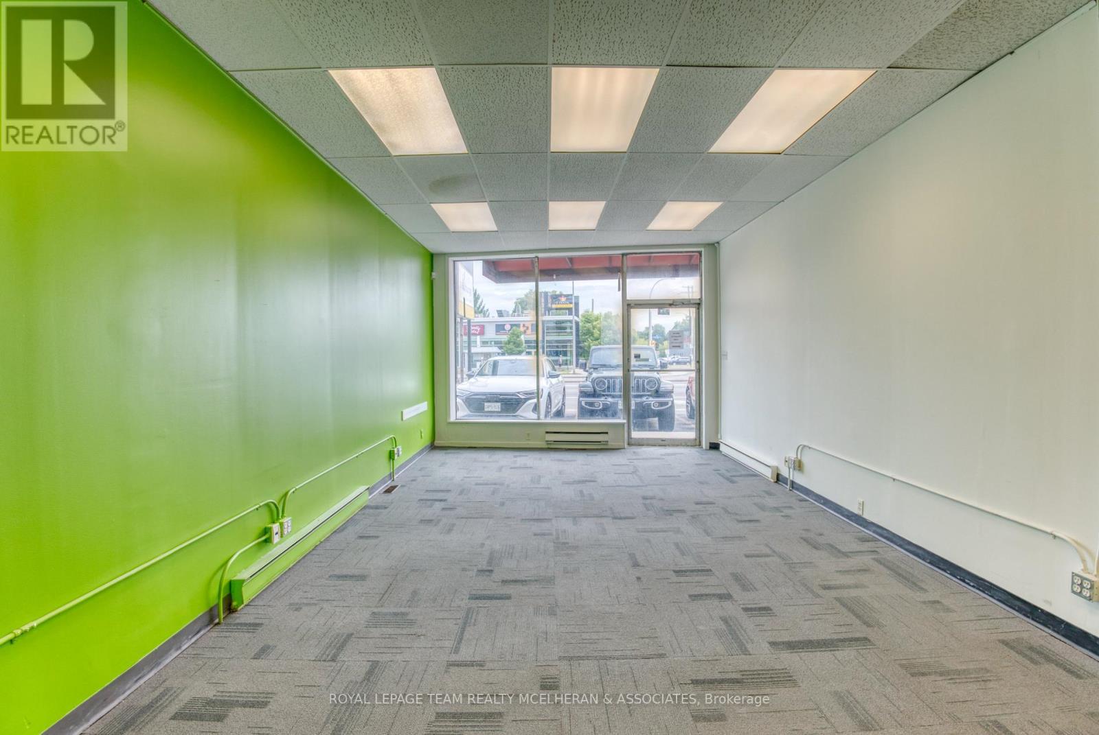 1532 Merivale Road, Ottawa, ON