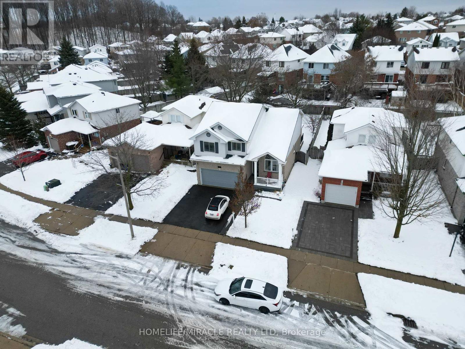 39 Endeavour Drive, Cambridge, ON - Outdoor