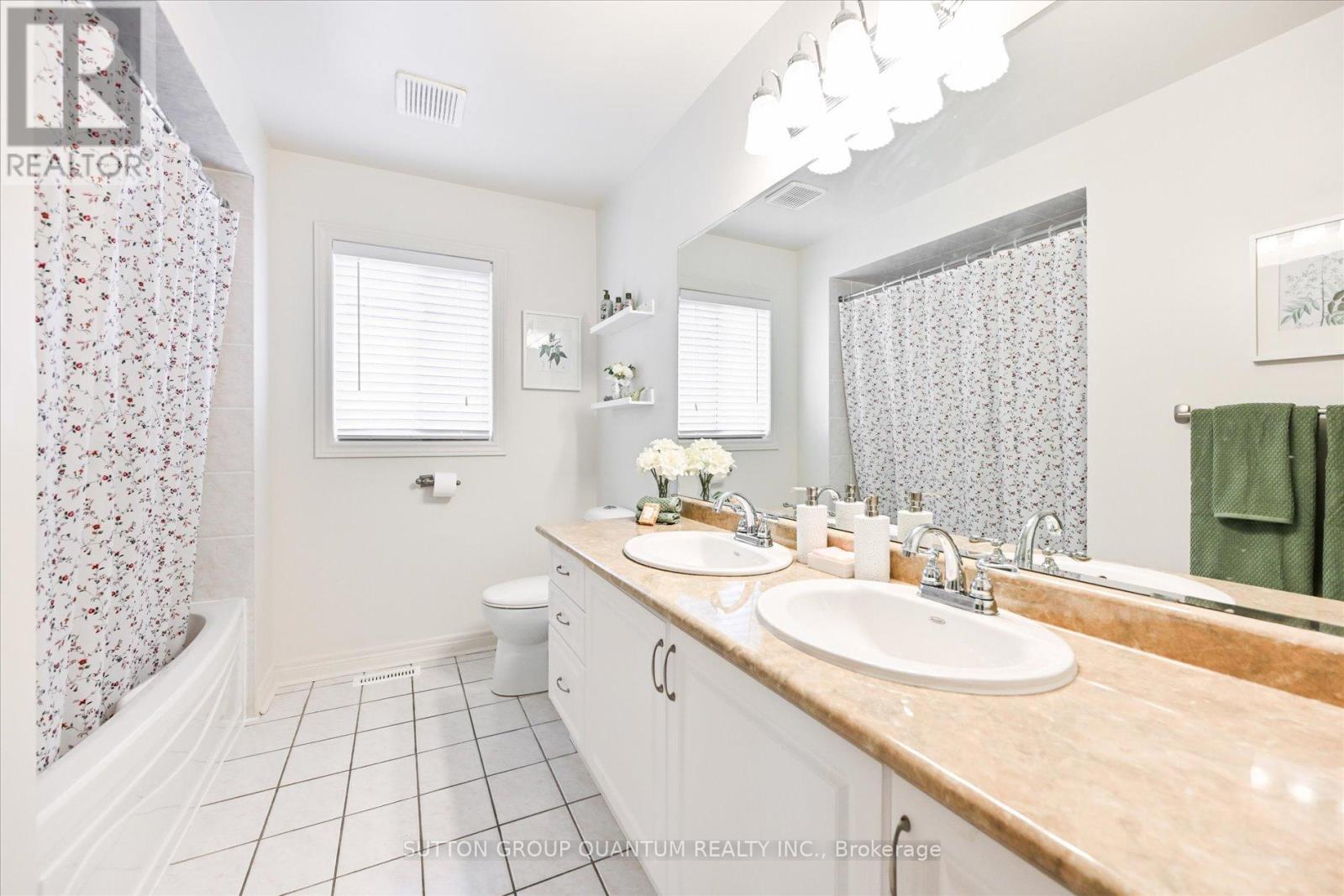 3512 Positano Place, Mississauga, ON - Indoor Photo Showing Bathroom