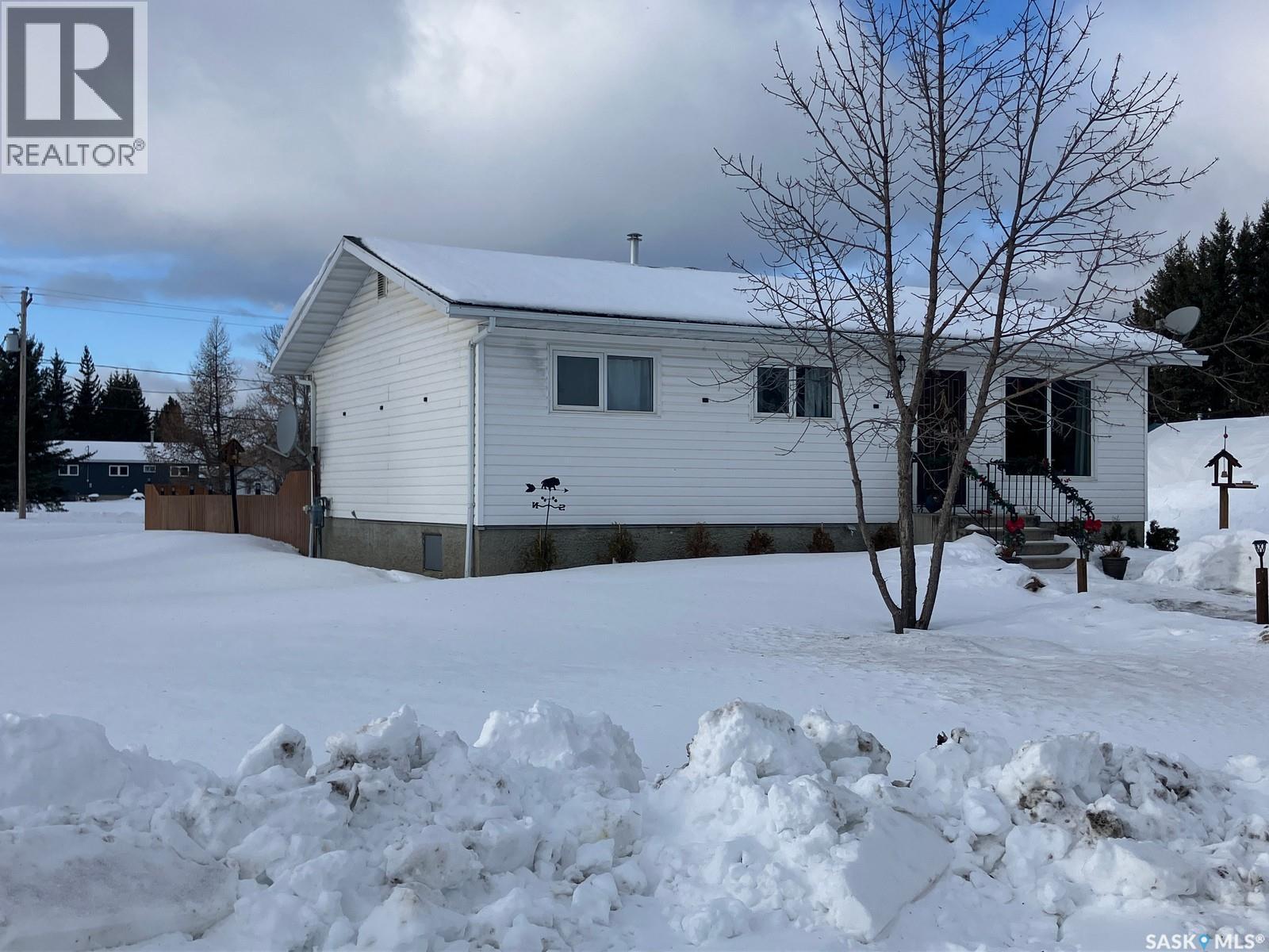 108 2Nd Street E, Smeaton, SK - Outdoor