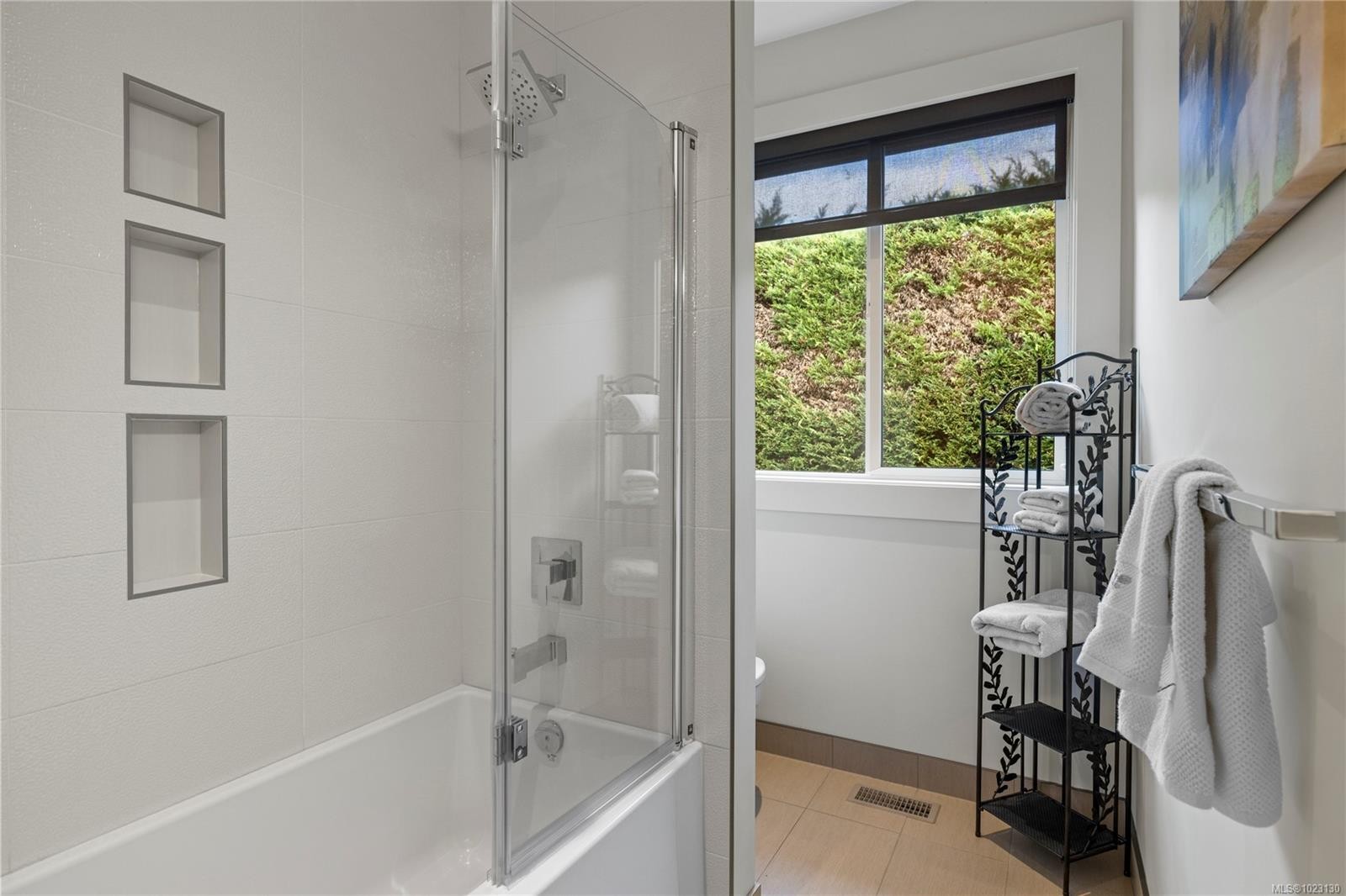 1747 Westlock, Duncan, BC