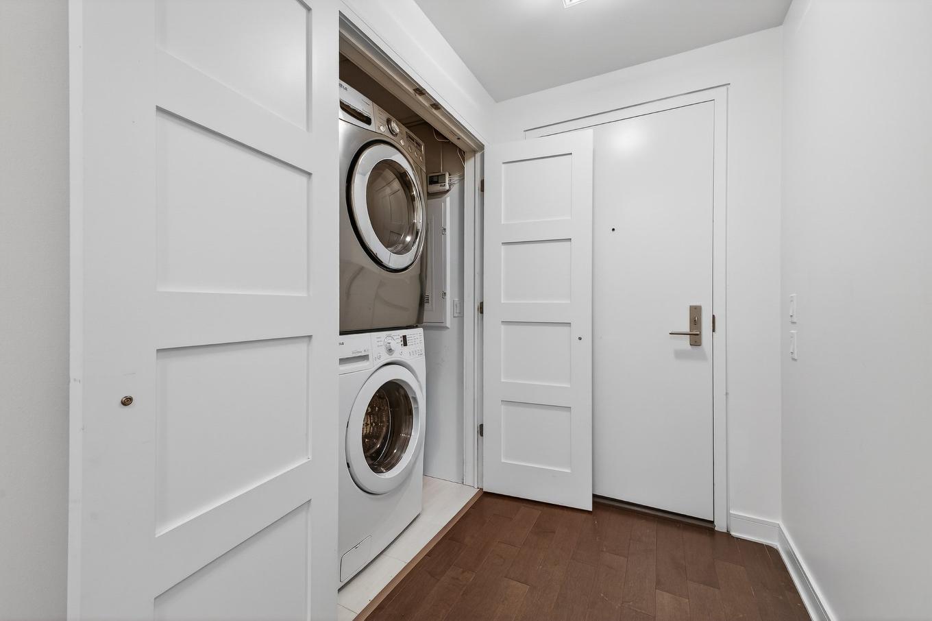 Salle de lavage - 706-199 Rue De La Rotonde, Montréal (Verdun/Île-Des-Soeurs), QC - Indoor Photo Showing Laundry Room