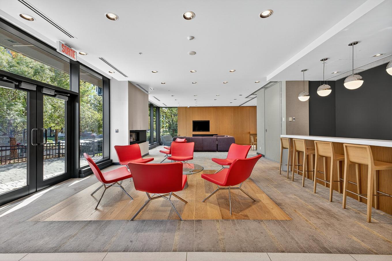 Salle communautaire - 706-199 Rue De La Rotonde, Montréal (Verdun/Île-Des-Soeurs), QC - Indoor Photo Showing Other Room