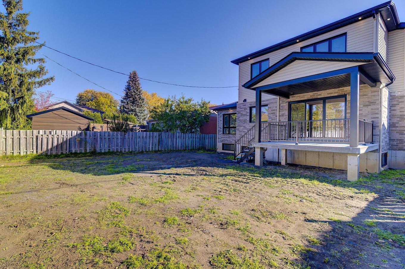 Façade - 6535 Rue Poitou, Brossard, QC - Outdoor With Deck Patio Veranda