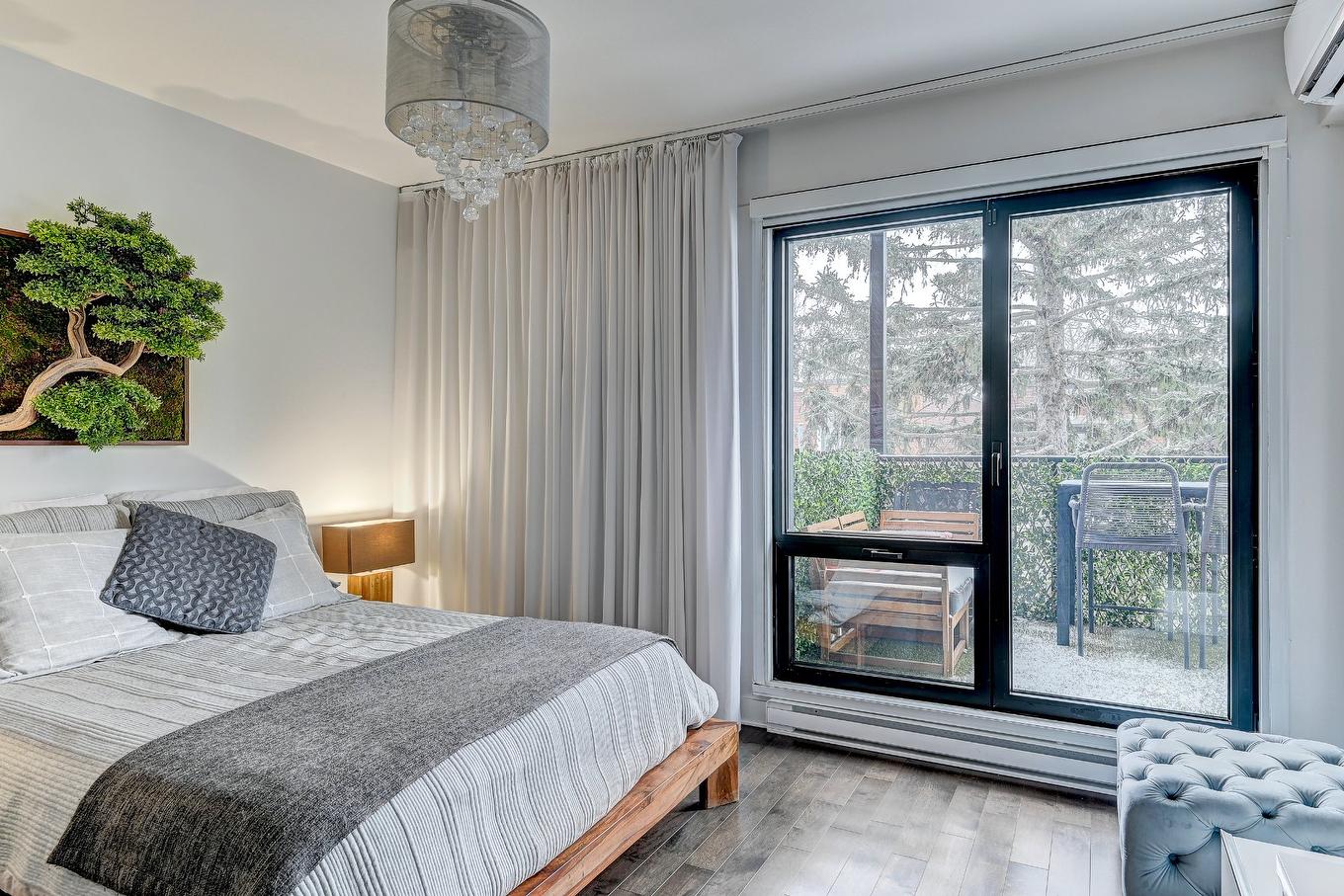 Primary bedroom - 201-6990 30E Avenue, Montréal (Rosemont/La Petite-Patrie), QC - Indoor Photo Showing Bedroom