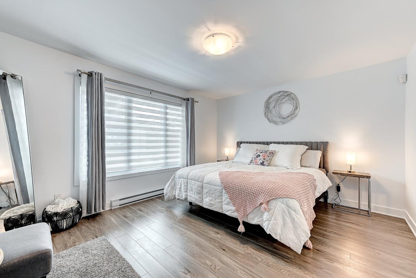 Chambre à coucher principale - 10399 Av. De Cobourg, Montréal (Montréal-Nord), QC - Indoor Photo Showing Bedroom