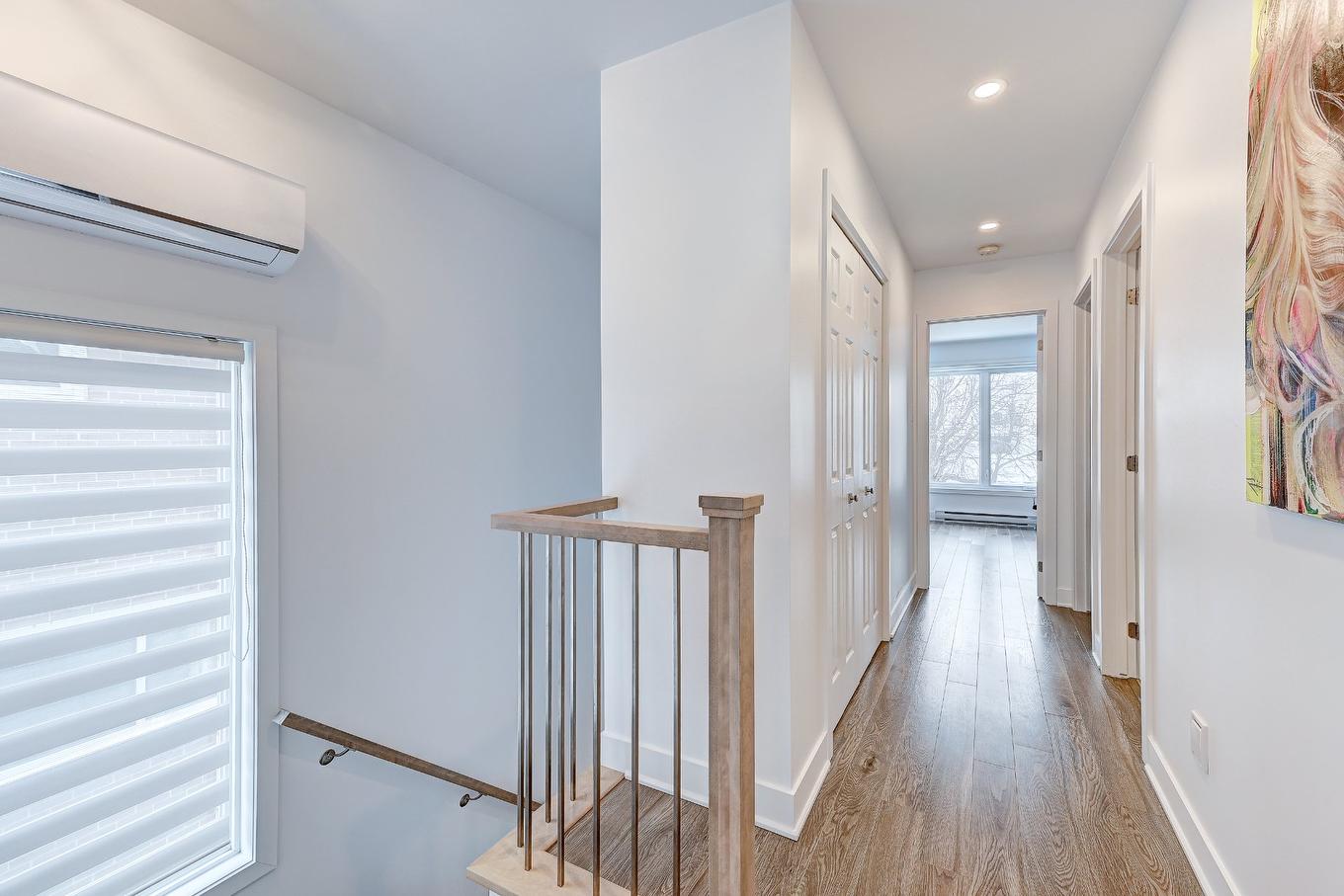 Corridor - 10399 Av. De Cobourg, Montréal (Montréal-Nord), QC - Indoor Photo Showing Other Room