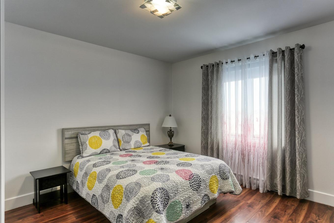 Chambre à coucher principale - 1399 Rue Pierre-Launière, Trois-Rivières, QC - Indoor Photo Showing Bedroom