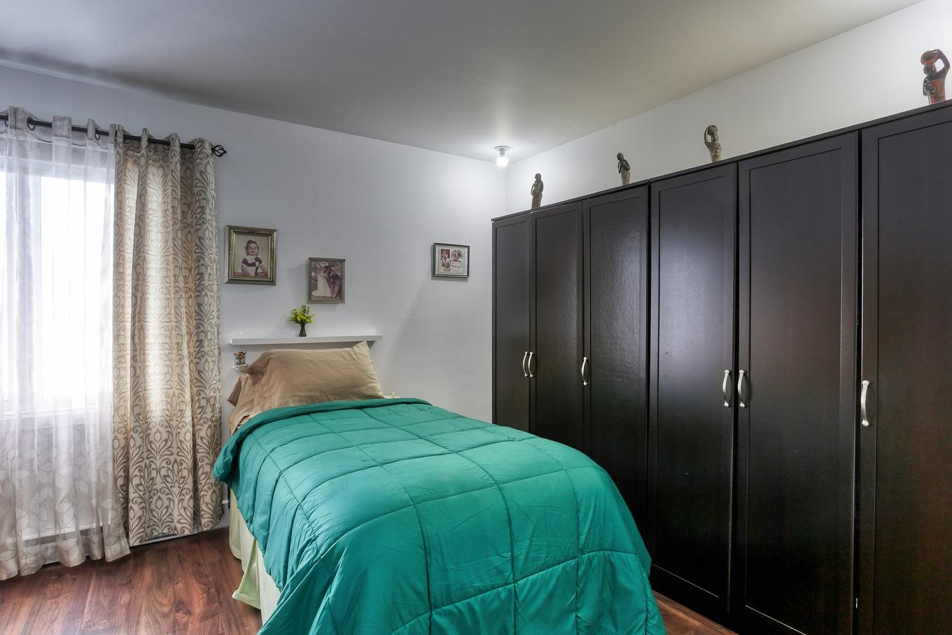 Chambre à coucher - 1399 Rue Pierre-Launière, Trois-Rivières, QC - Indoor Photo Showing Bedroom