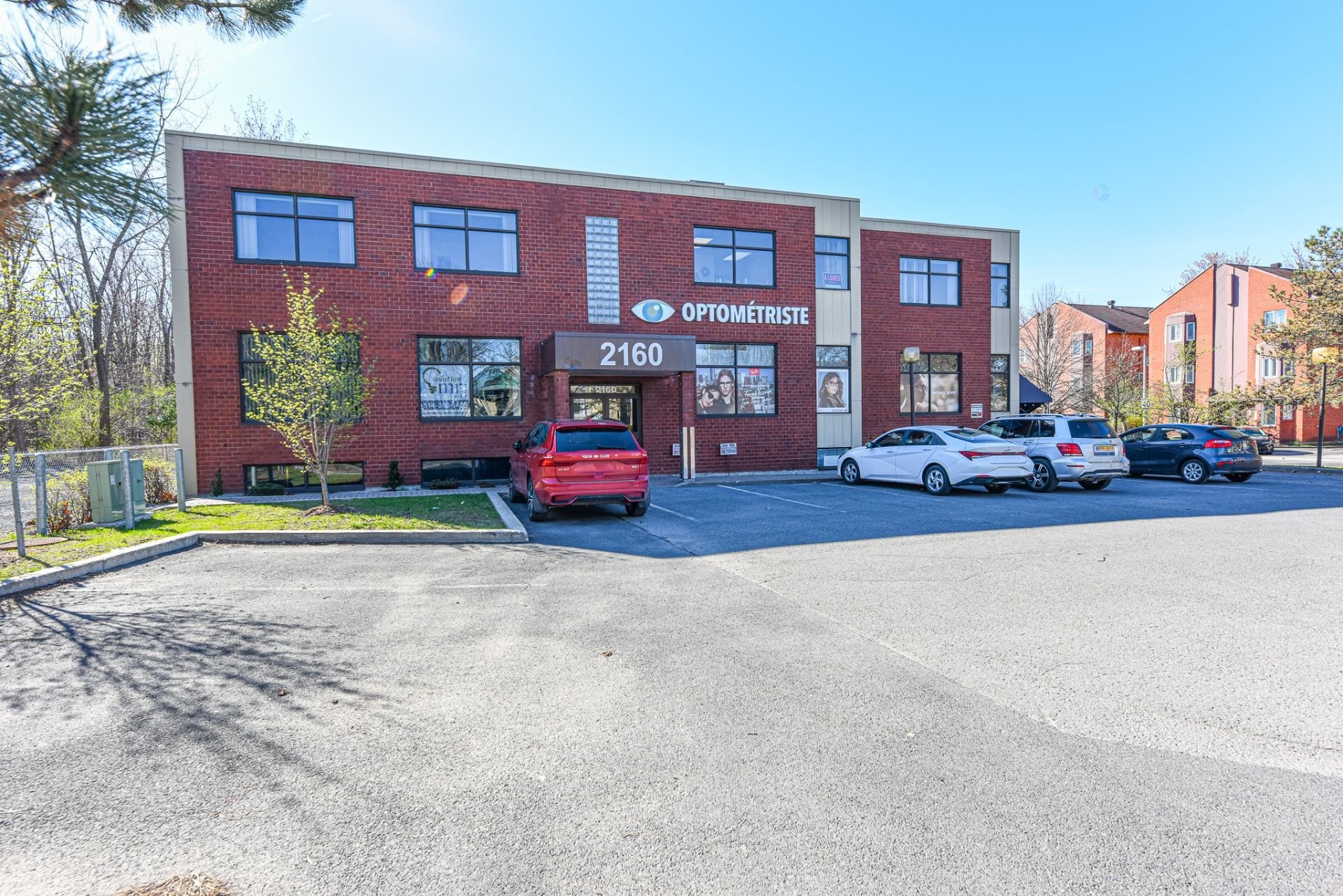 Front of Structure - 200-2160 Ch. Du Tremblay, Longueuil (Le Vieux-Longueuil), QC - Outdoor