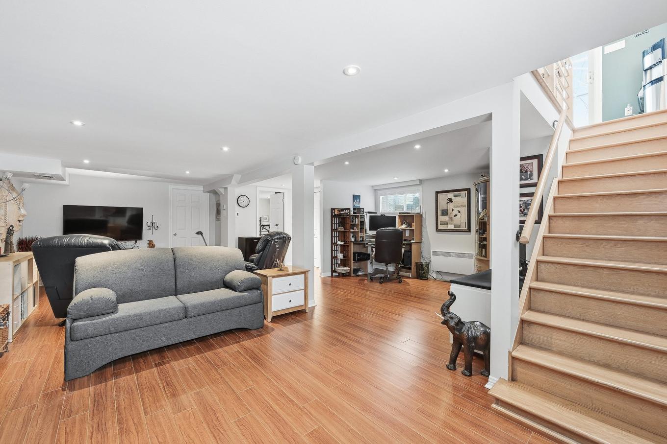 Family room - 20 32E Avenue, Saint-Blaise-Sur-Richelieu, QC - Indoor Photo Showing Living Room